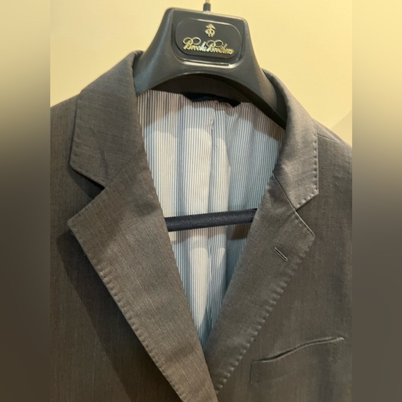 Brooks Brothers gray suit jacket. - Picture 3 of 12